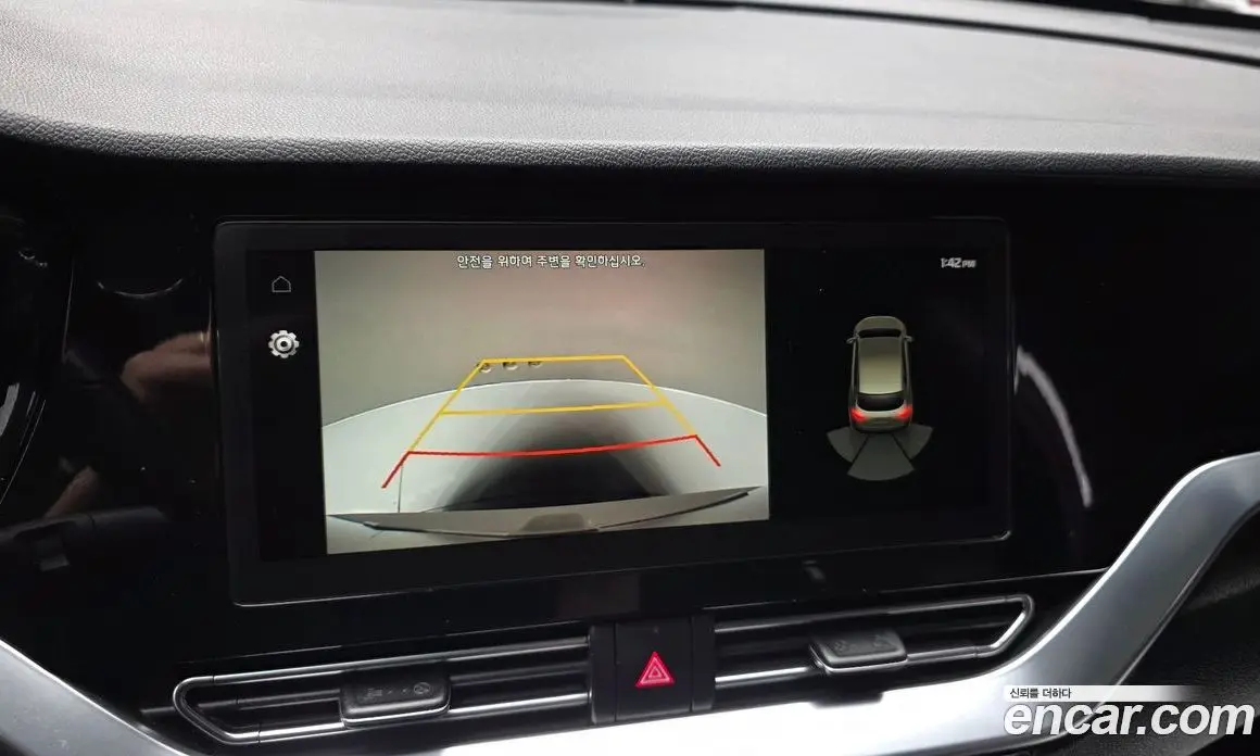 Kia Niro 2021 0.2 автомат (гидро), фото 15