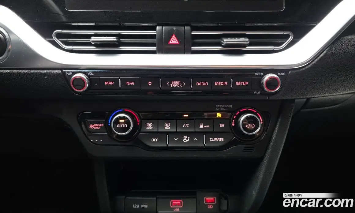 Kia Niro 2021 0.2 автомат (гидро), фото 16