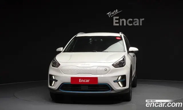 Kia Niro 2021 0.2 автомат (гидро), миниатюра 3