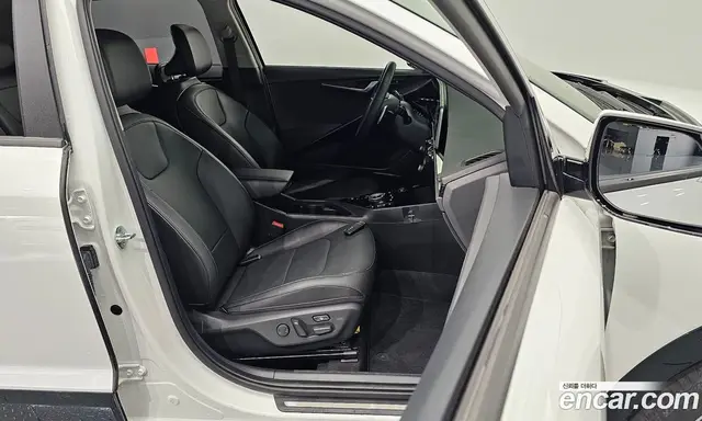 Kia Niro 2022 1.6 автомат (гидро), миниатюра 12