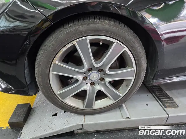 Mercedes-Benz E-Class 2015 2.1 автомат (гидро), миниатюра 5
