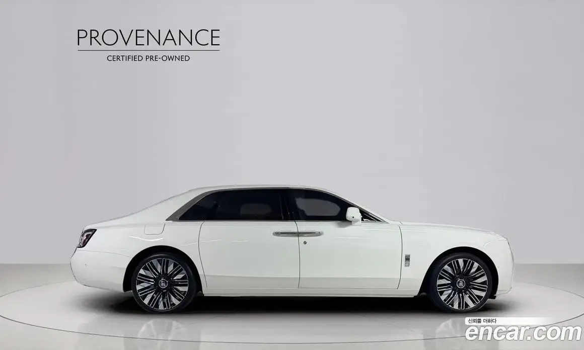 Rolls-Royce Ghost 2026 6.8 автомат (гидро), фото 9
