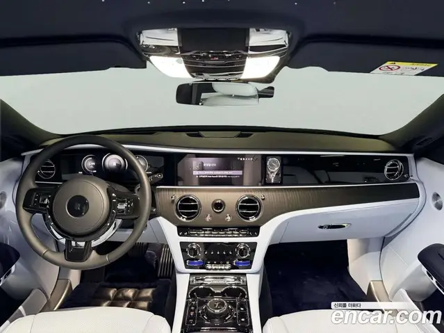 Rolls-Royce Ghost 2026 6.8 автомат (гидро), миниатюра 10