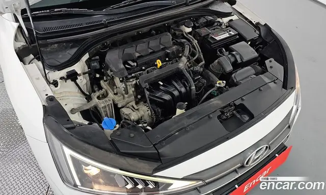 Hyundai Avante 2019 1.6 автомат (гидро), миниатюра 6