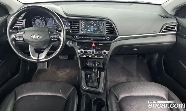 Hyundai Avante 2019 1.6 автомат (гидро), миниатюра 7