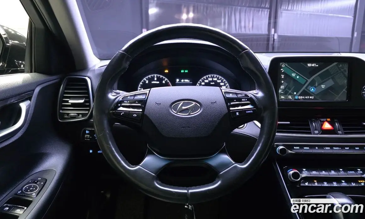 Hyundai Grandeur 2018 2.2 автомат (гидро), фото 13