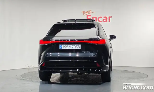 Lexus RX 2025 2.4 автомат (гидро), миниатюра 4