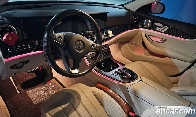 Mercedes-Benz E-Class 2017 3.0 автомат (гидро), миниатюра 3