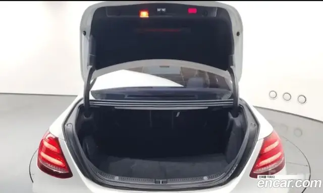 Mercedes-Benz E-Class 2017 3.0 автомат (гидро), миниатюра 5