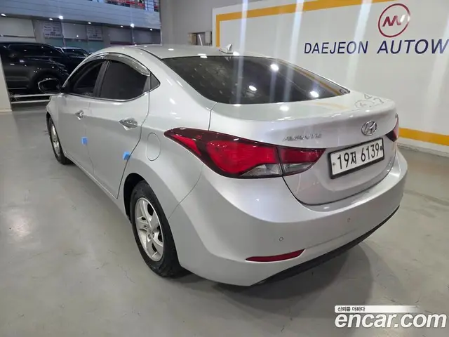 Hyundai Avante 2014 1.6 автомат (гидро), миниатюра 2