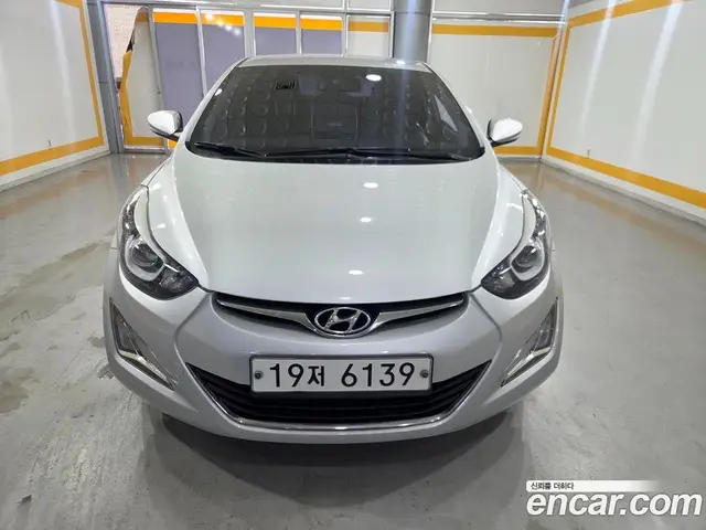 Hyundai Avante 2014 1.6 автомат (гидро), миниатюра 3
