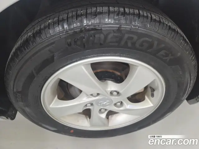 Hyundai Avante 2014 1.6 автомат (гидро), миниатюра 5
