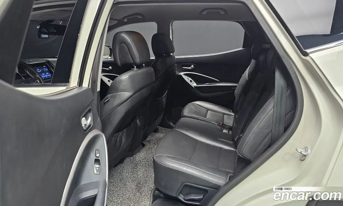 Hyundai Santa Fe 2014 2.0 автомат (гидро), фото 13