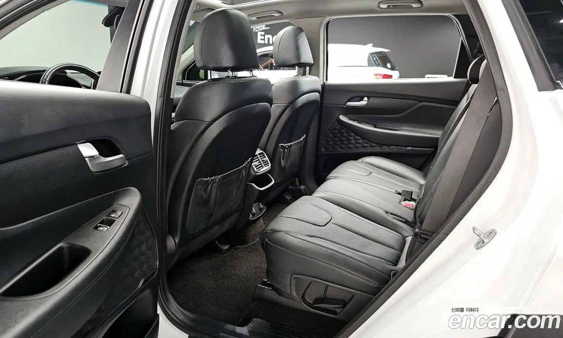 Hyundai Santa Fe 2019 2.0 автомат (гидро), фото 11