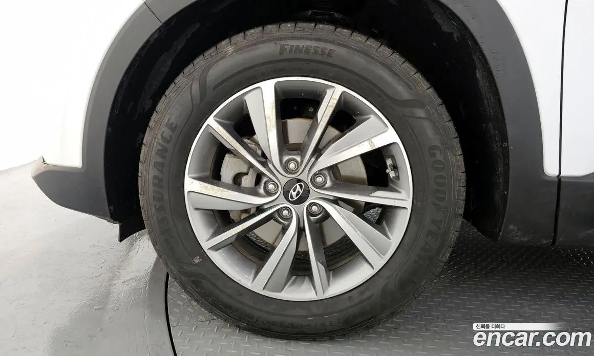 Hyundai Santa Fe 2019 2.0 автомат (гидро), фото 5