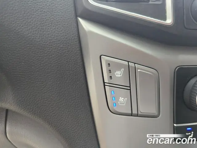 Hyundai Starex 2018 2.5 автомат (гидро), миниатюра 12
