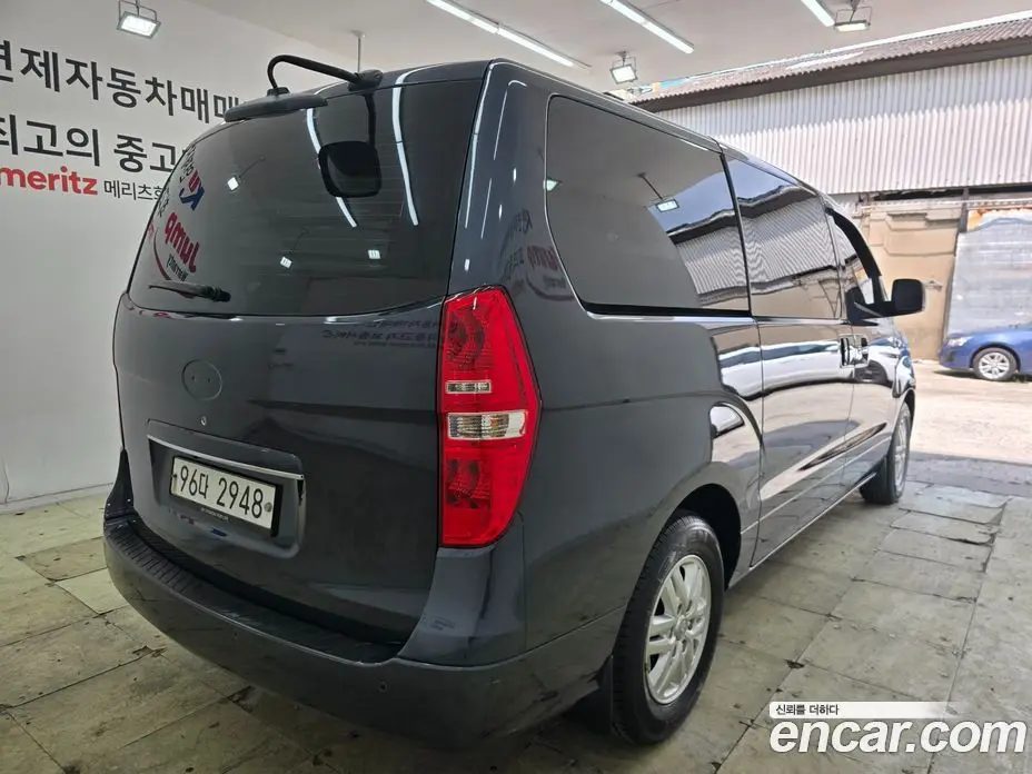 Hyundai Starex 2018 2.5 автомат (гидро), фото 4