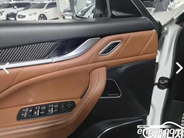 Maserati Levante 2019 3.0 автомат (гидро), миниатюра 11