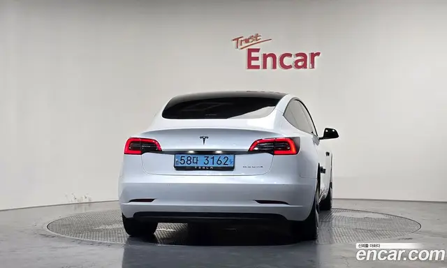 Tesla Model 3 2022 0.2 автомат (гидро), миниатюра 3