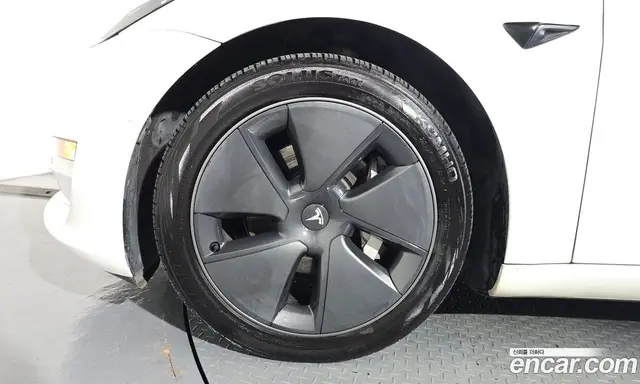 Tesla Model 3 2022 0.2 автомат (гидро), миниатюра 4