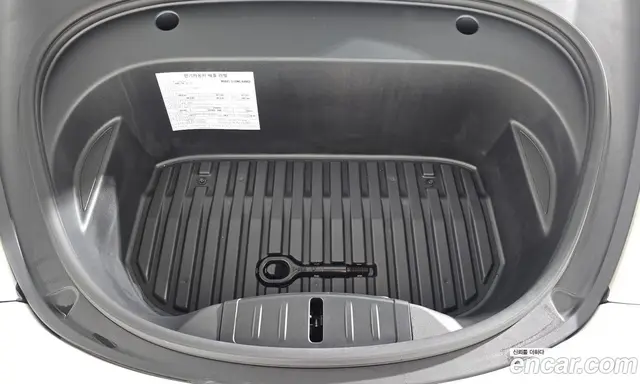 Tesla Model 3 2022 0.2 автомат (гидро), миниатюра 5