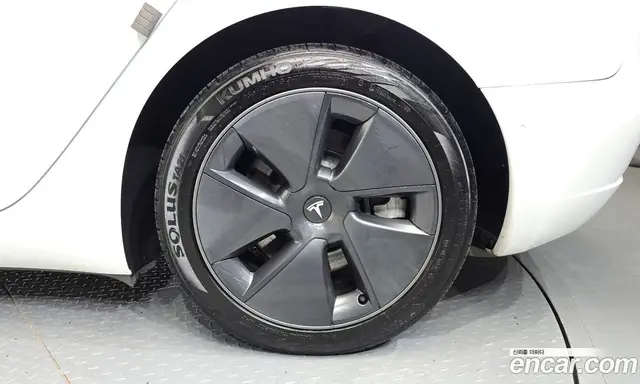 Tesla Model 3 2022 0.2 автомат (гидро), миниатюра 6