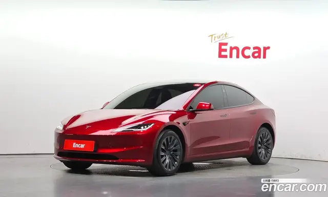 Tesla Model 3, 2024, 47 884 км