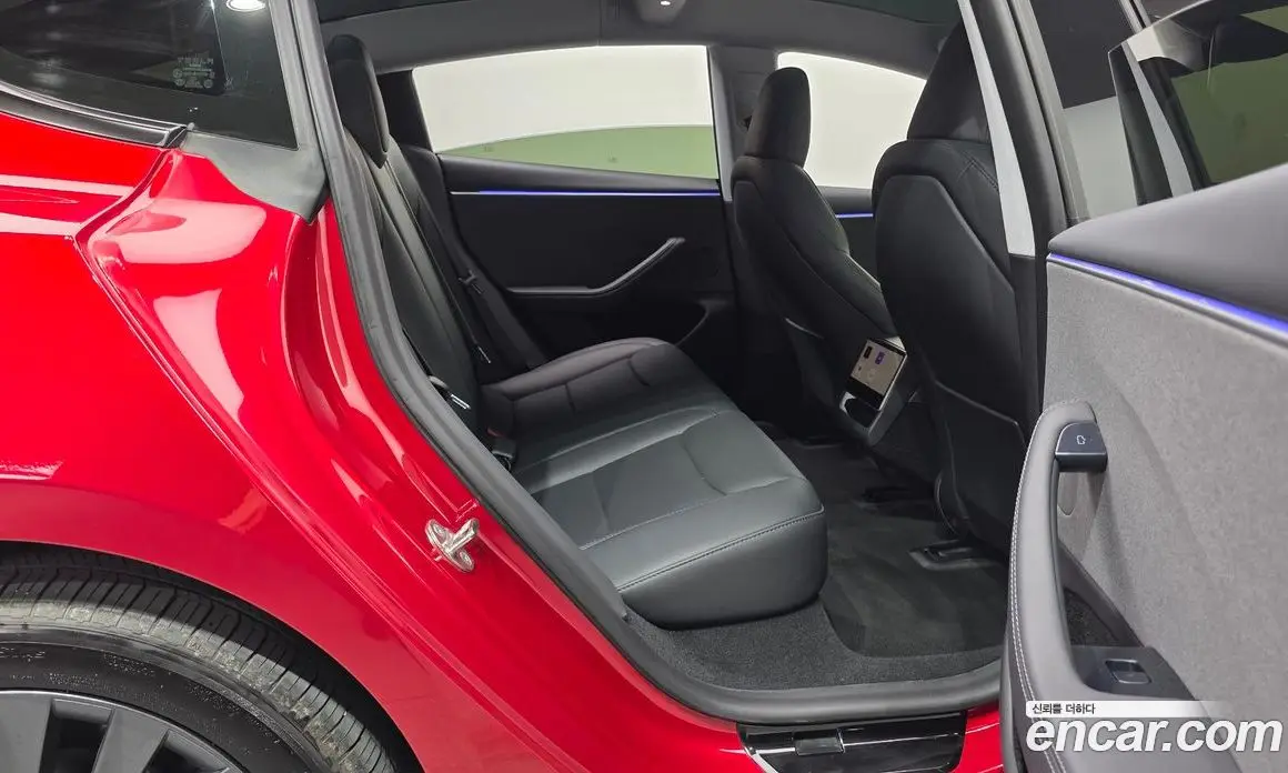 Tesla Model 3 2024 0.2 автомат (гидро), фото 17