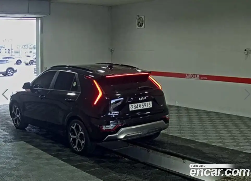 Kia Niro 2022 1.6 автомат (гидро), фото 5