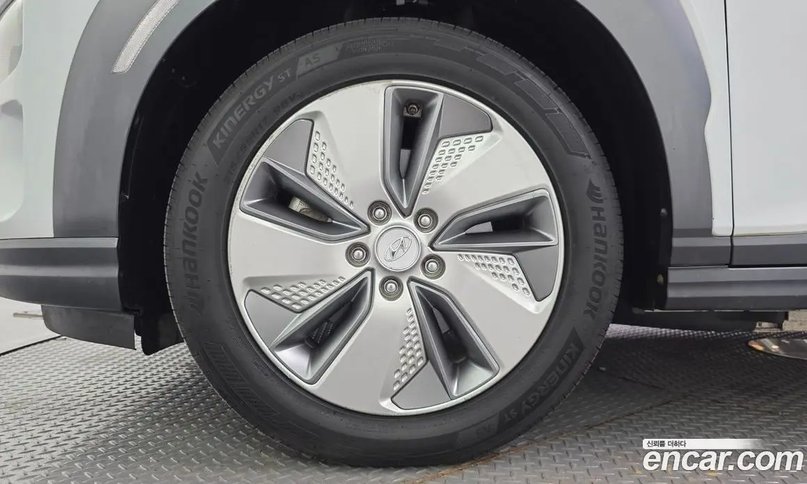 Hyundai Kona 2019 0.2 автомат (гидро), фото 5 Hyundai Kona 2019 0.2 автомат (гидро), фото 5