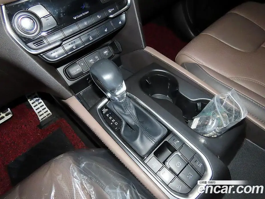 Hyundai Santa Fe 2018 2.0 автомат (гидро), фото 12