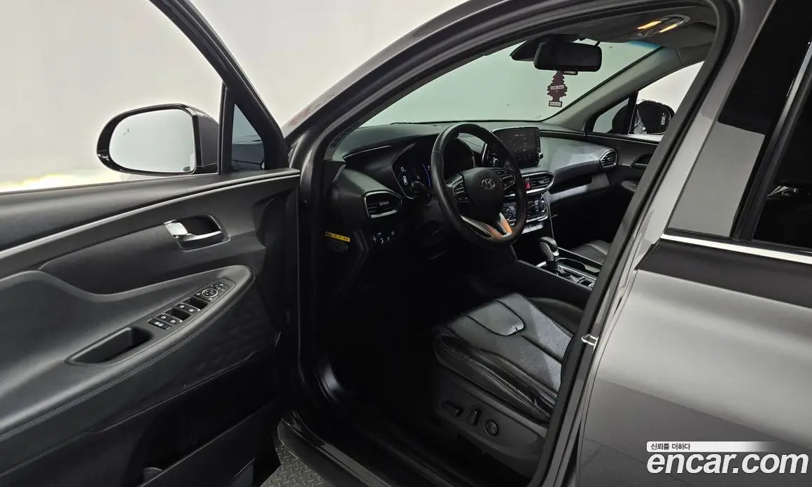 Hyundai Santa Fe 2018 2.0 автомат (гидро), фото 13
