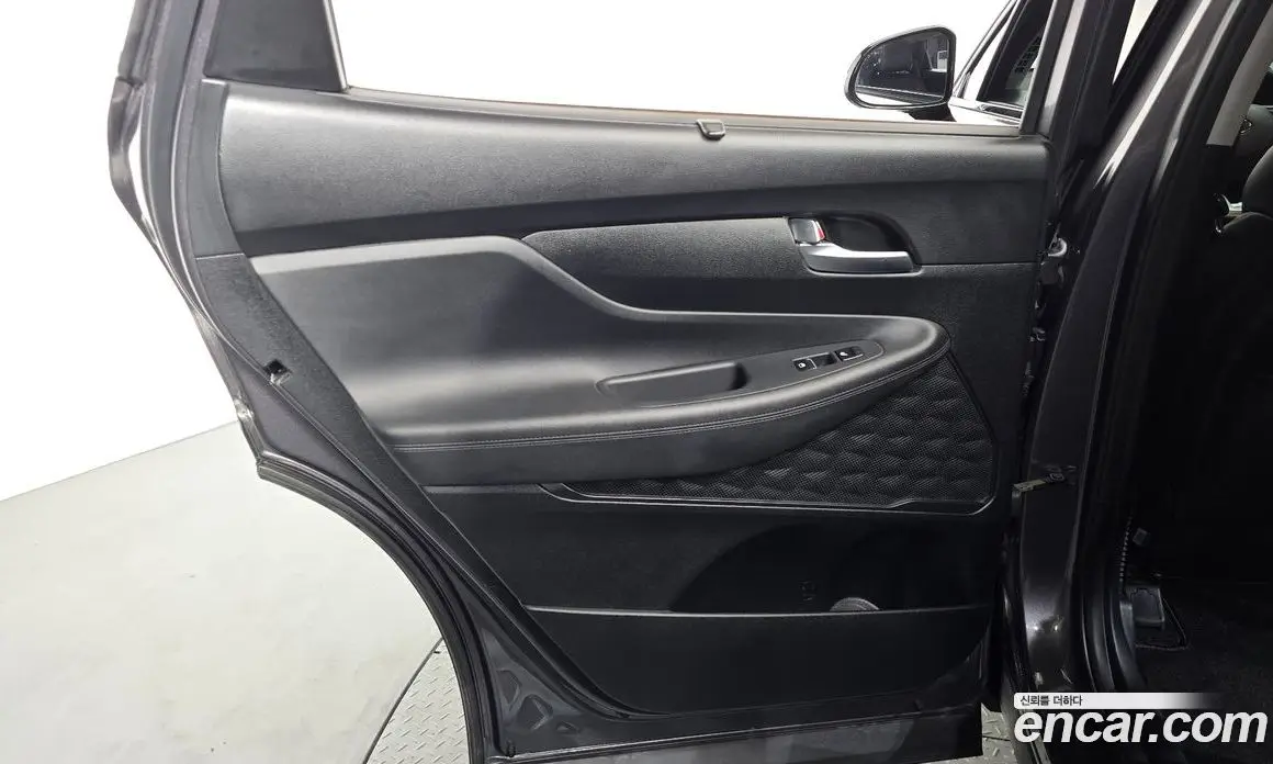 Hyundai Santa Fe 2018 2.0 автомат (гидро), фото 15