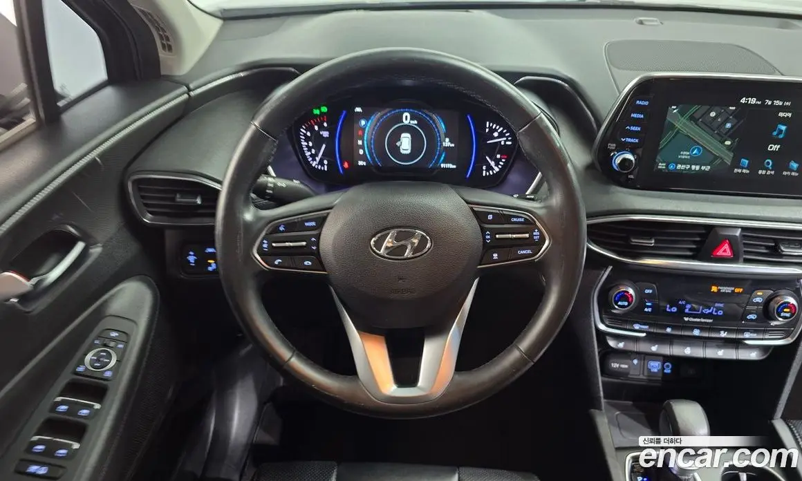 Hyundai Santa Fe 2018 2.0 автомат (гидро), фото 19