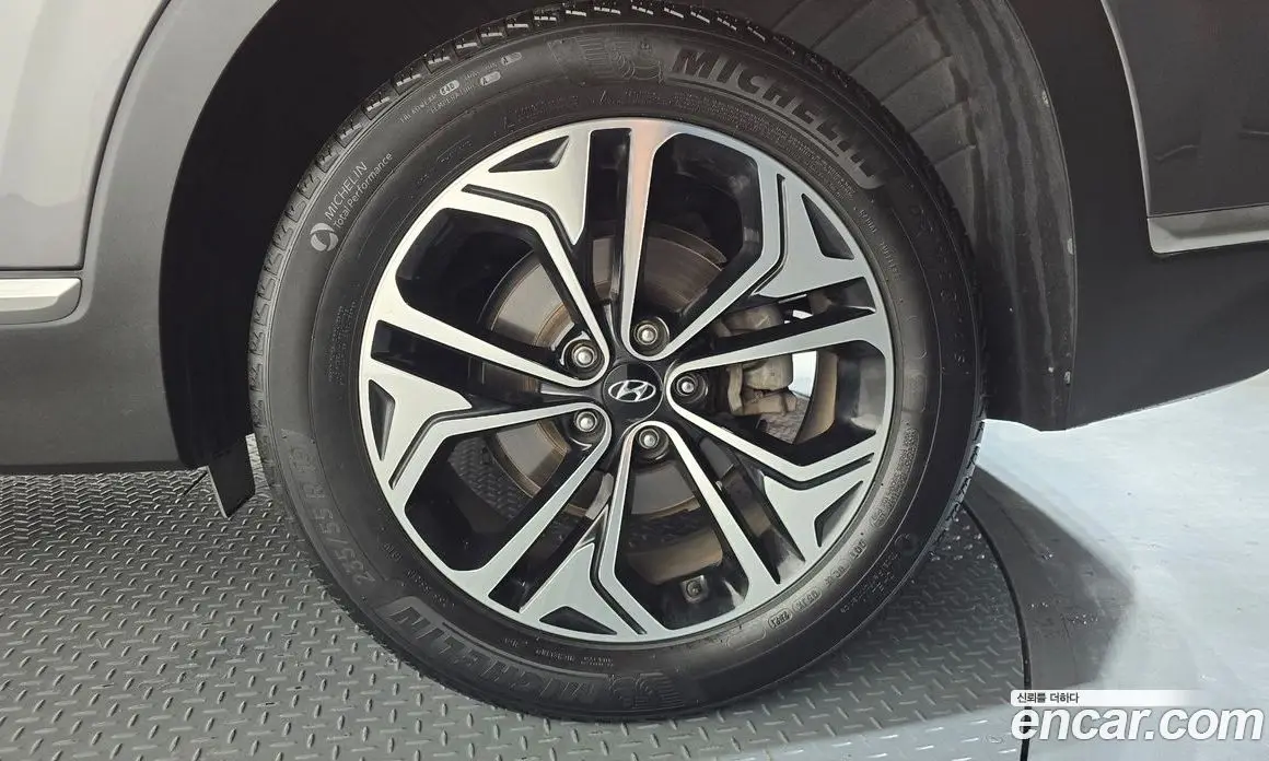 Hyundai Santa Fe 2018 2.0 автомат (гидро), фото 7