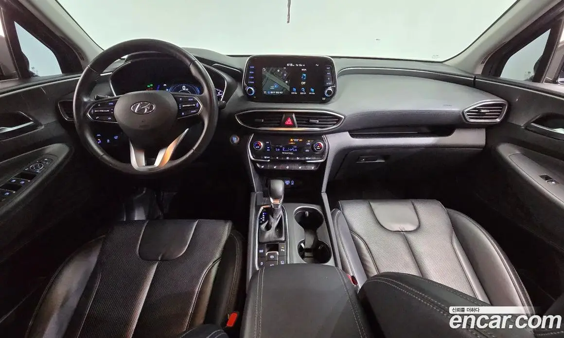 Hyundai Santa Fe 2018 2.0 автомат (гидро), фото 10