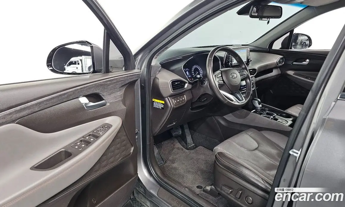 Hyundai Santa Fe 2019 2.0 автомат (гидро), фото 10
