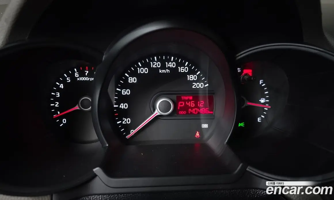 Kia Morning 2014 1.0 автомат (гидро), фото 8