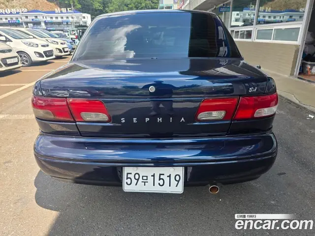 Kia Sephia 1996 1.5 АКПП, миниатюра 3 Kia Sephia 1996 1.5 АКПП, миниатюра 3