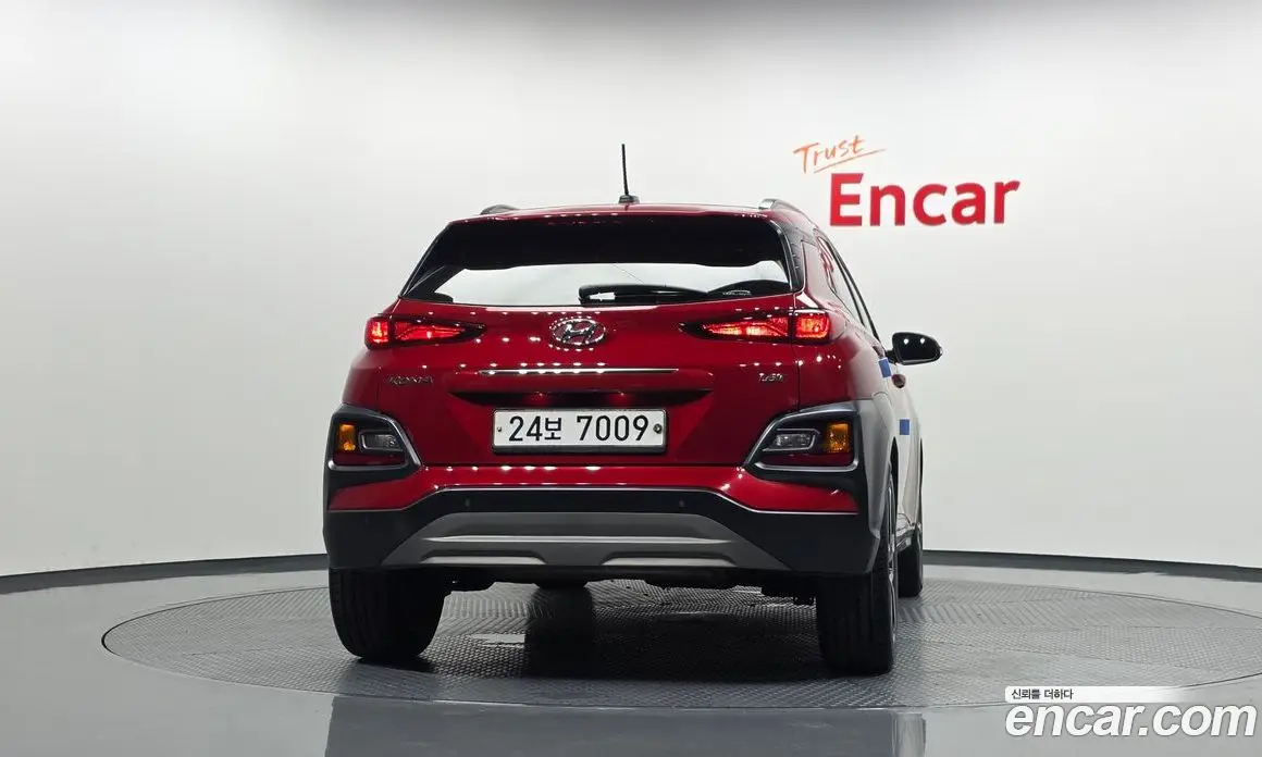 Hyundai Kona 2018 1.6 автомат (гидро), фото 4 Hyundai Kona 2018 1.6 автомат (гидро), фото 4