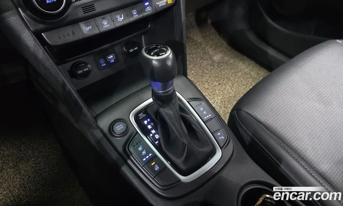 Hyundai Kona 2018 1.6 автомат (гидро), фото 9 Hyundai Kona 2018 1.6 автомат (гидро), фото 9