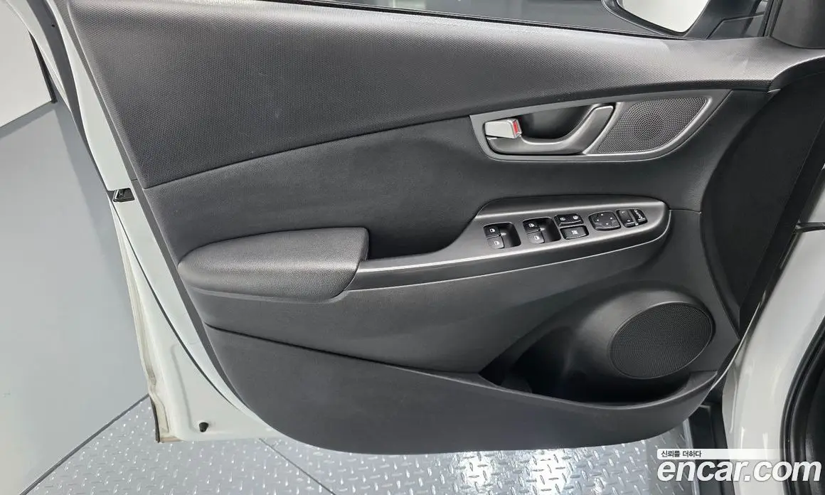 Hyundai Kona 2020 0.2 автомат (гидро), фото 13 Hyundai Kona 2020 0.2 автомат (гидро), фото 13