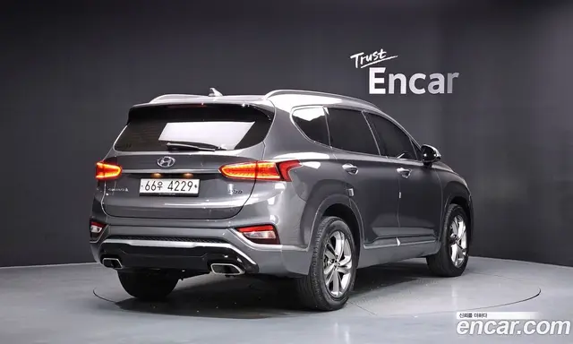 Hyundai Santa Fe 2018 2.0 автомат (гидро), миниатюра 2