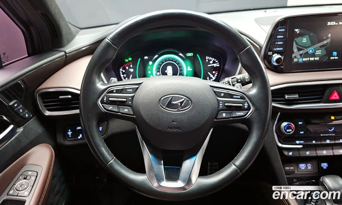 Hyundai Santa Fe 2018 2.0 автомат (гидро), фото 13