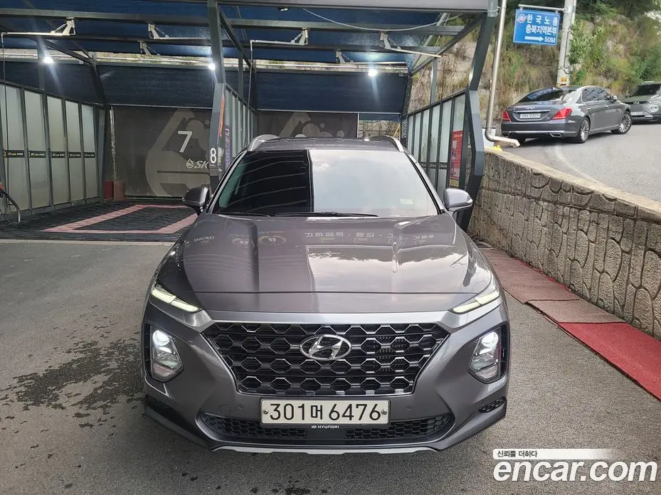 Hyundai Santa Fe 2020 2.0 автомат (гидро), фото 3 Hyundai Santa Fe 2020 2.0 автомат (гидро), фото 3