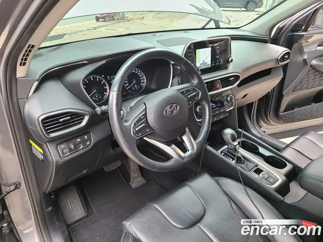 Hyundai Santa Fe 2020 2.0 автомат (гидро), миниатюра 7 Hyundai Santa Fe 2020 2.0 автомат (гидро), миниатюра 7