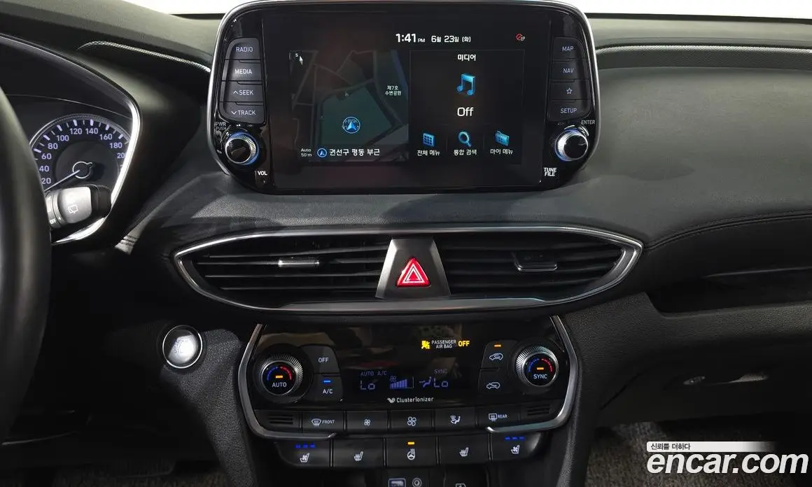 Hyundai Santa Fe 2018 2.0 автомат (гидро), фото 18