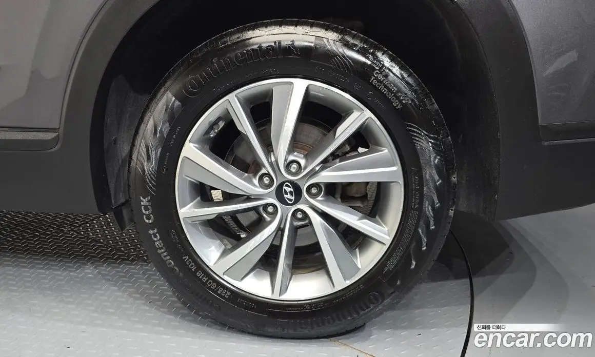 Hyundai Santa Fe 2018 2.0 автомат (гидро), фото 7