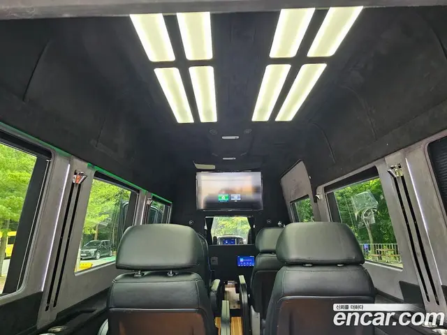 Mercedes-Benz Sprinter 2012 3.0 АКПП, миниатюра 6 Mercedes-Benz Sprinter 2012 3.0 АКПП, миниатюра 6