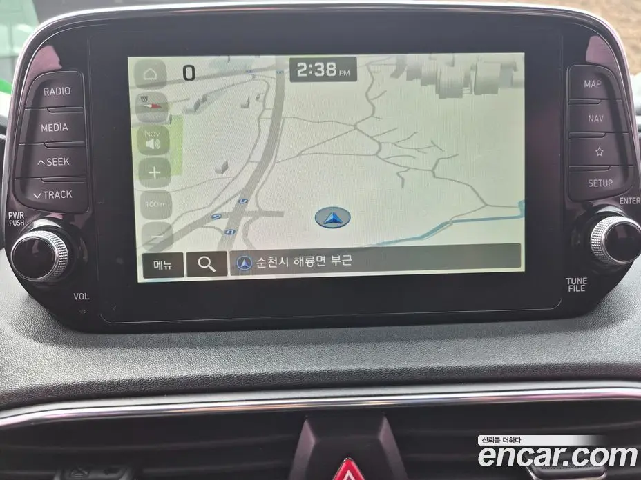 Hyundai Santa Fe 2018 2.0 автомат (гидро), фото 11